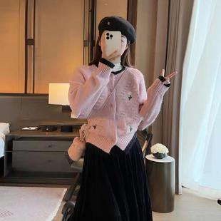 软糯小香风刺绣花朵毛衣外套女秋冬胖妹妹加厚外搭针织衫 大码 上衣
