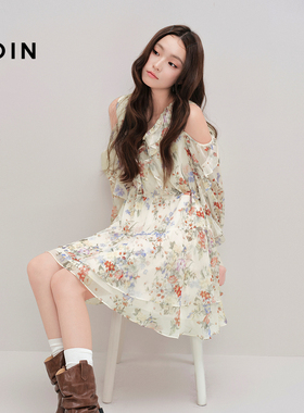 【商场同款】乐町碎花露肩连衣裙2025早秋新款宽松裙子C1FAF3108