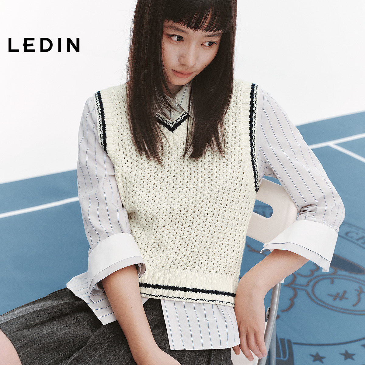 【商场同款】乐町爱心领针织背心女秋季新款撞色边上衣C2EFF3339