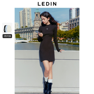 口舒适基础修身 乐町半高领针织连衣裙女装 木耳边袖 新款 打底裙 冬季