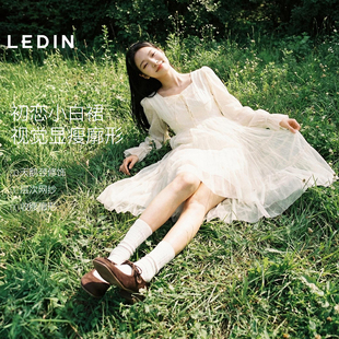 乐町长袖甜美连衣裙女装26春季方领中长款千金感收腰仙女裙子