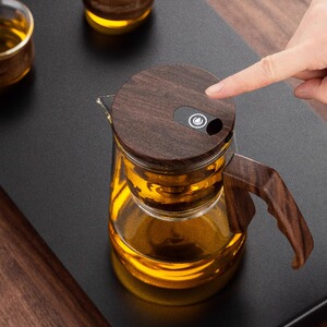 自动飘逸杯全玻璃内胆磁吸冲茶器