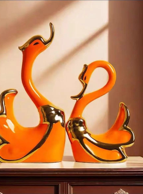 宏赫陶瓷天鹅摆件结婚乔迁礼物