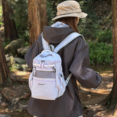 简约背包新款 小孩子户外休闲双肩包男女童防水轻便登山包学生书包