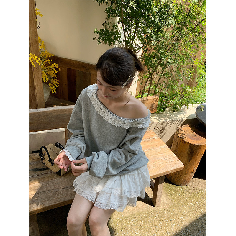 SyingStyle金施莹甜美荷叶花边斜肩卫衣2025秋季新款百搭修身上衣