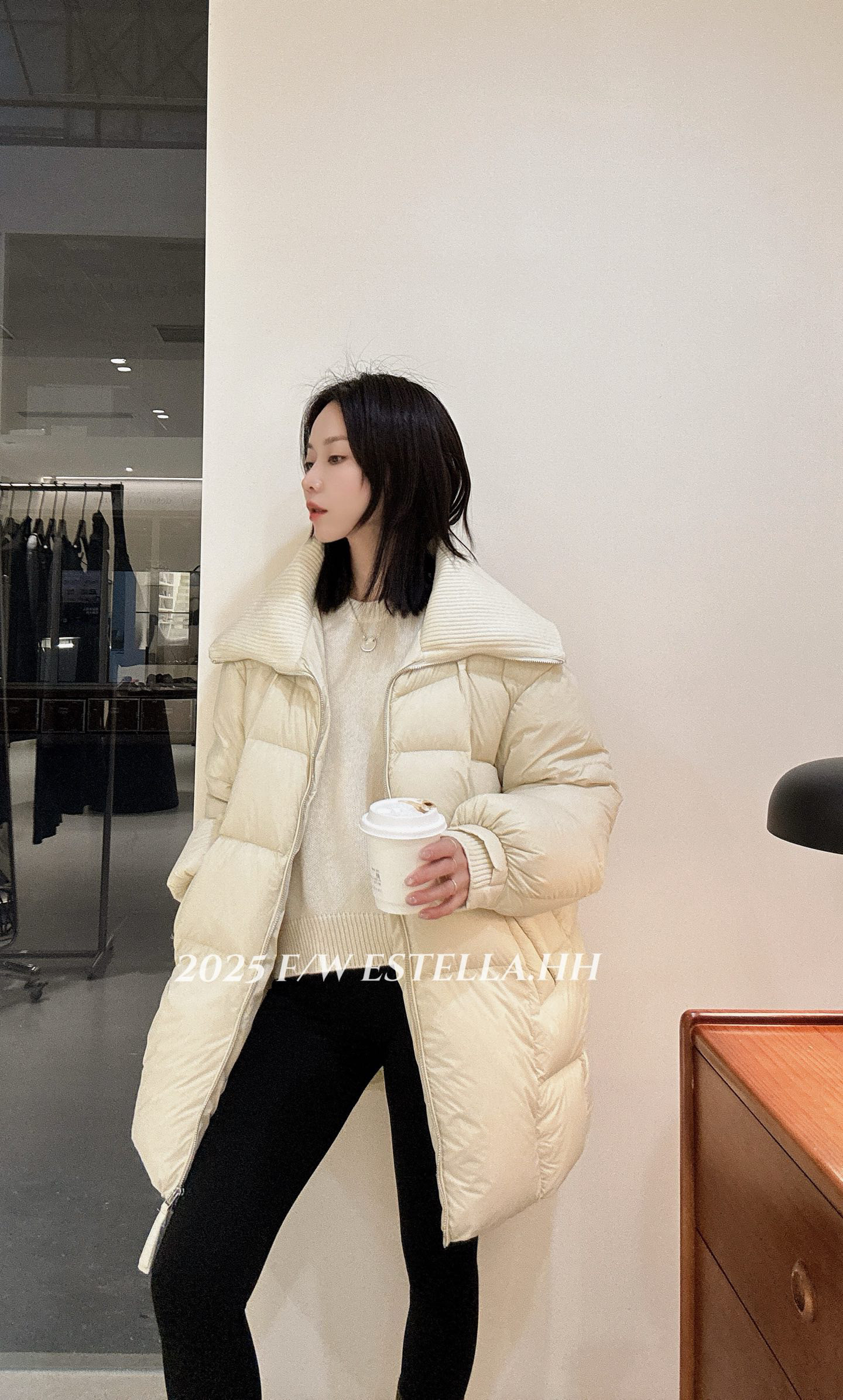 中长款羽绒服女2025秋冬新款时尚设计感加厚保暖针织领白鸭绒外套