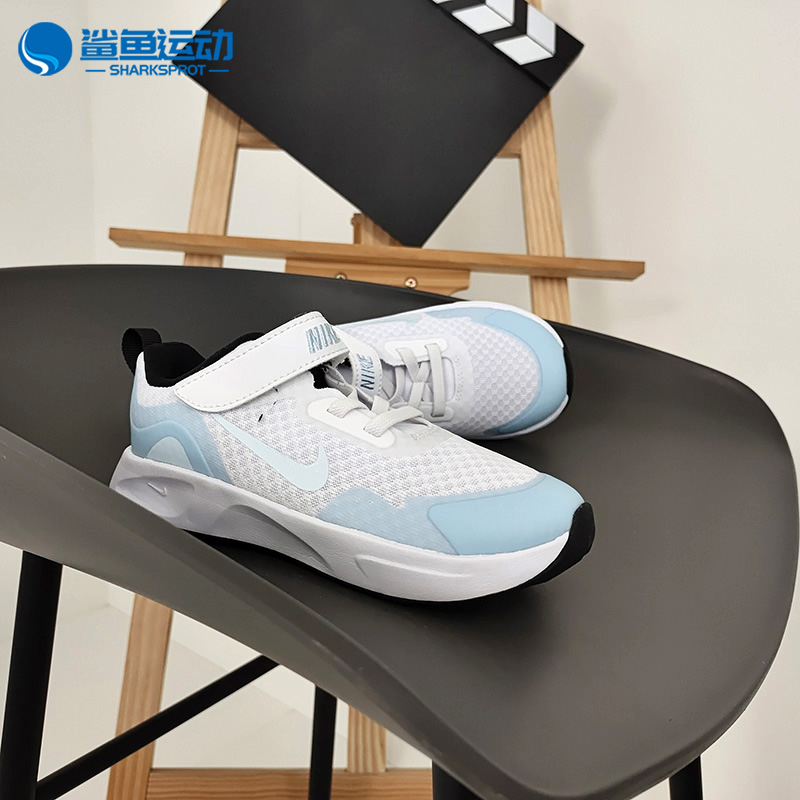 耐克小童舒适休闲透气运动鞋
