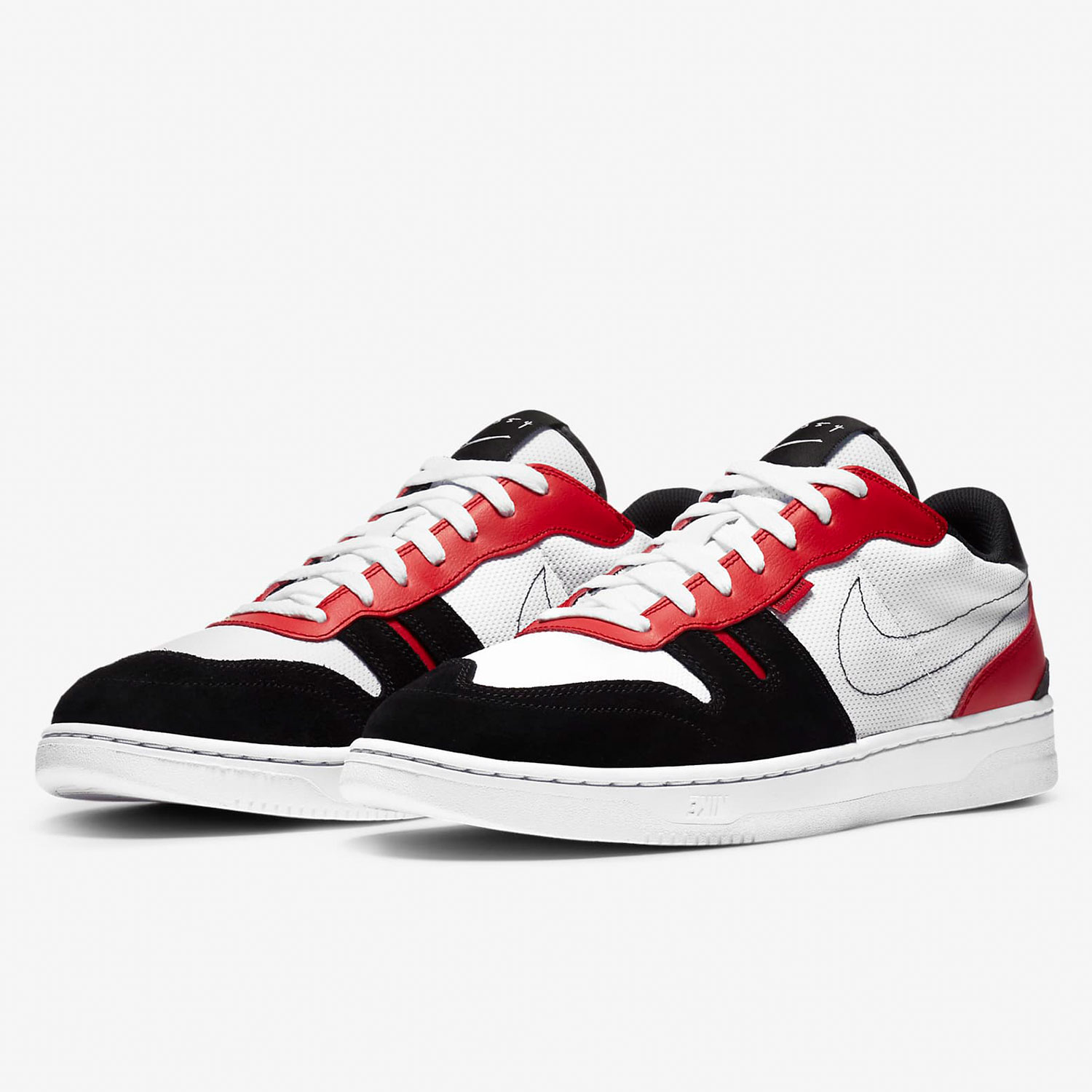 耐克男子低帮休闲运动板鞋