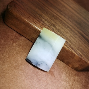 新疆和田玉青花籽料三色意境无事牌手牌吊坠男女款挂件牌礼品