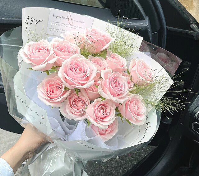19支粉雪山玫瑰送爱人送同事同城配送鲜花花束速递