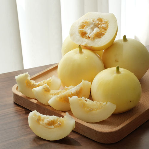 山东口感脆甜头茬甜瓜