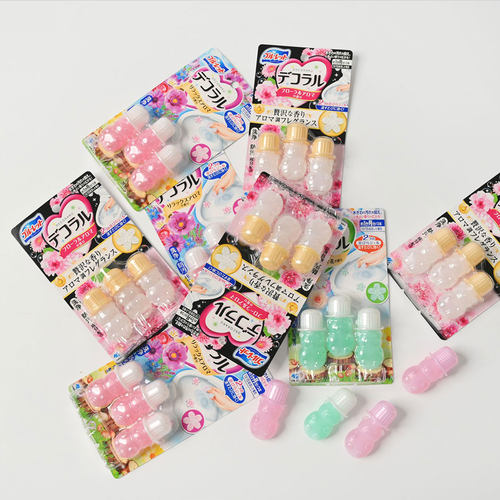 家用马桶厕所小花洁厕剂