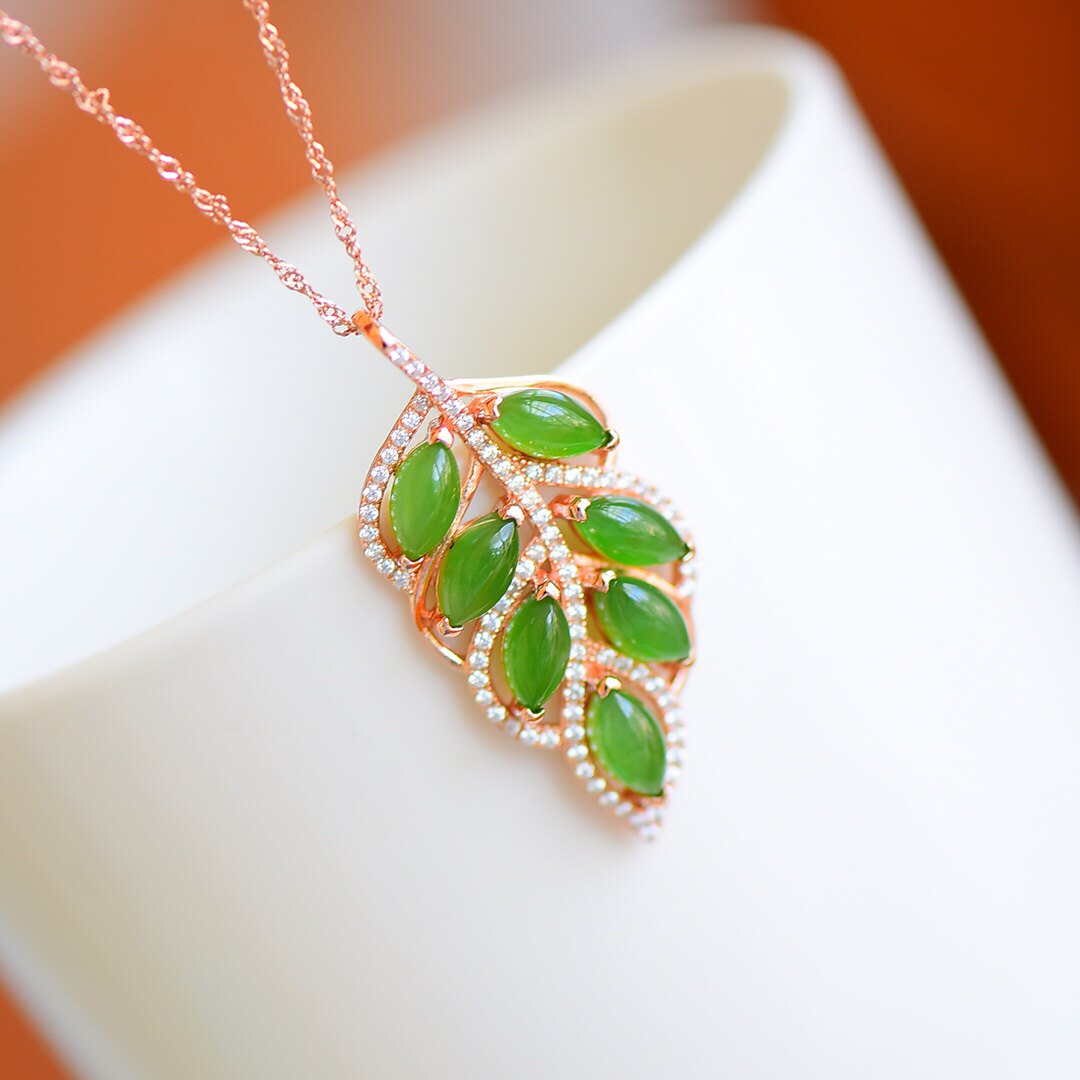 s925银镶和田玉碧玉帝王绿一夜成名精美吊坠送银链子礼盒10319-1