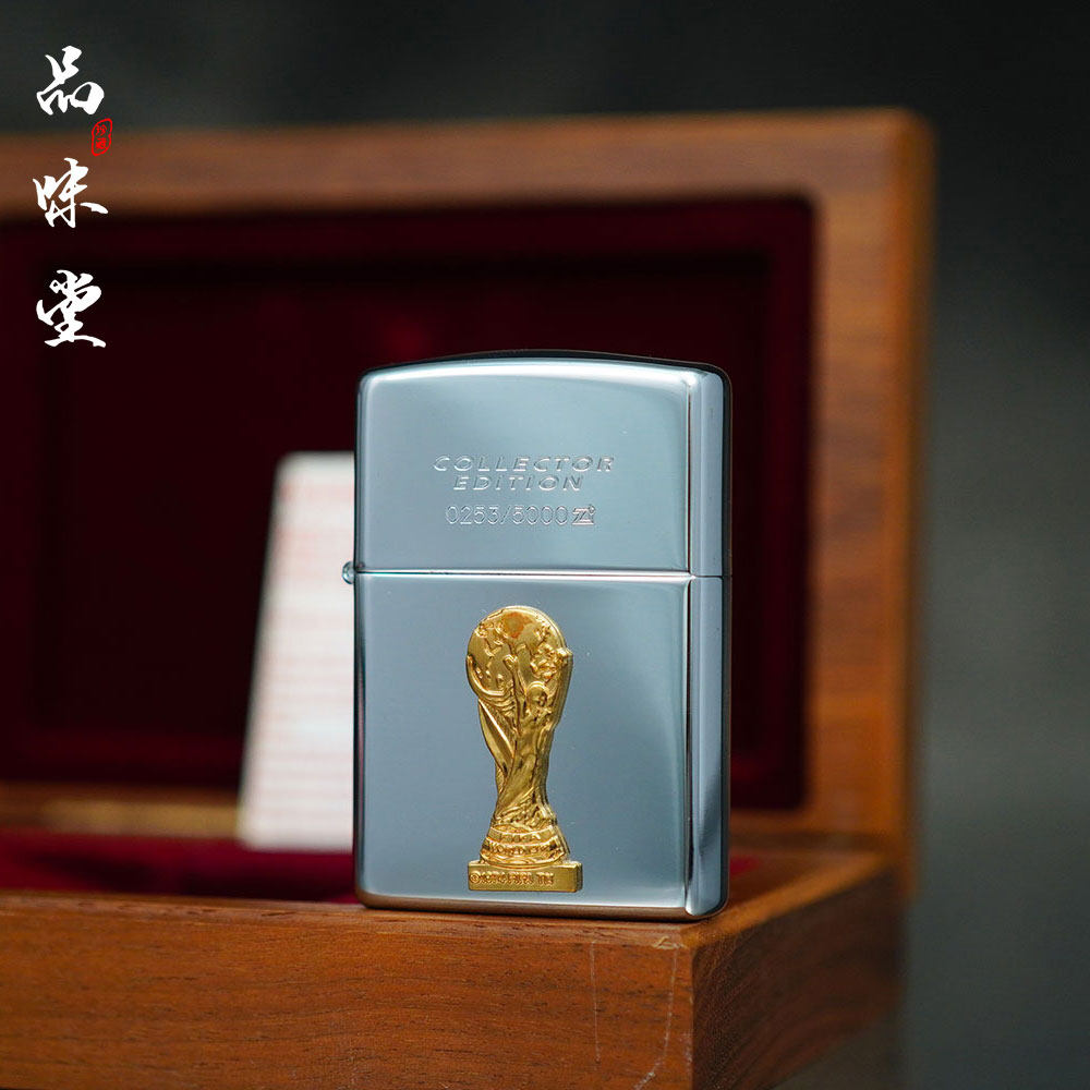 1998年美国zippo芝宝限量版世界杯煤油机翻盖防风打火机收藏绝版