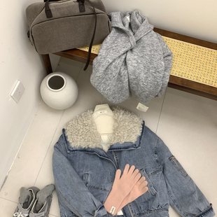 Cecil小众质感在线 水洗牛仔仿羊卷毛大翻领保暖羽绒服外套6121