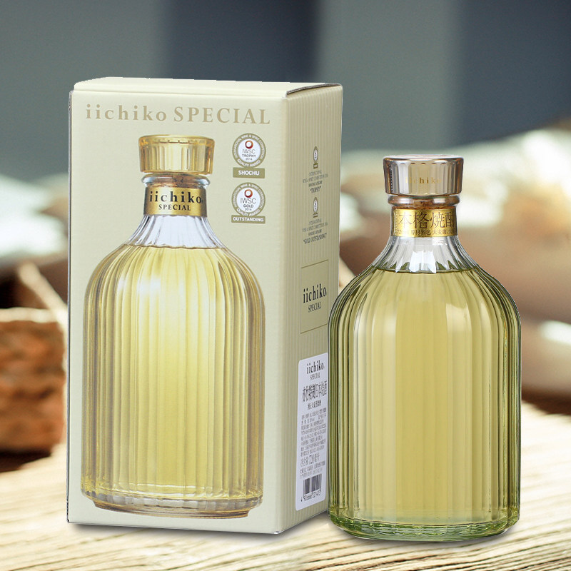 日本原瓶进口 亦竹 iichiko日本烧酒 大麦蒸馏酒特制黄金瓶 720ml