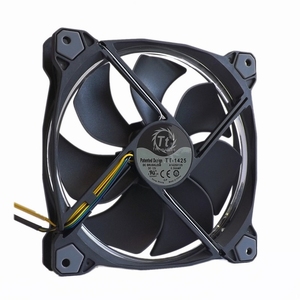 TT-1425 TPG RGB钢影系列电源风扇 14CM风扇 RGB灯光 防震垫设计