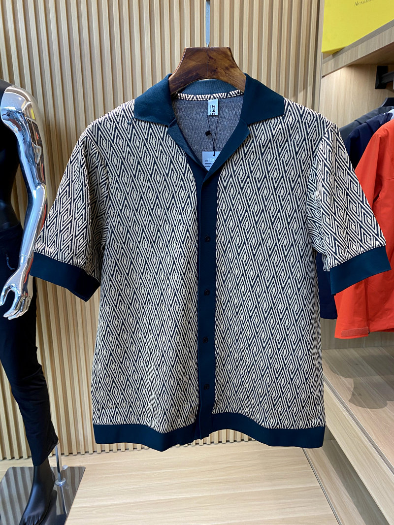 디자이너 라인  라오첸만의 세트  여름 신작 남성 자카드 니트 캐주얼 반팔 반바지 정장