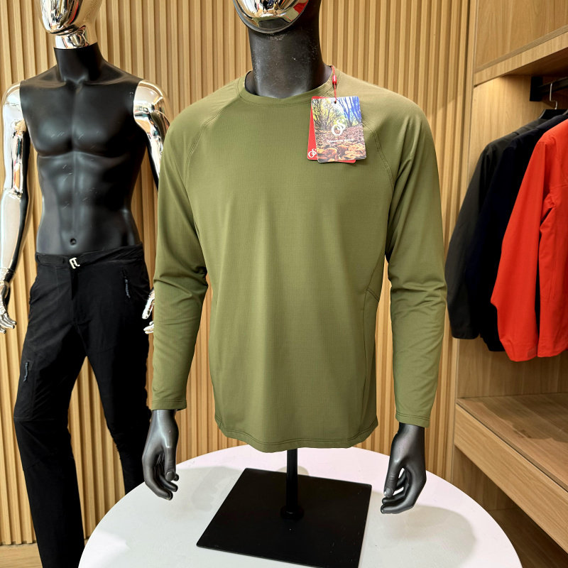 轻量化速热暖绒3D立体裁剪T恤