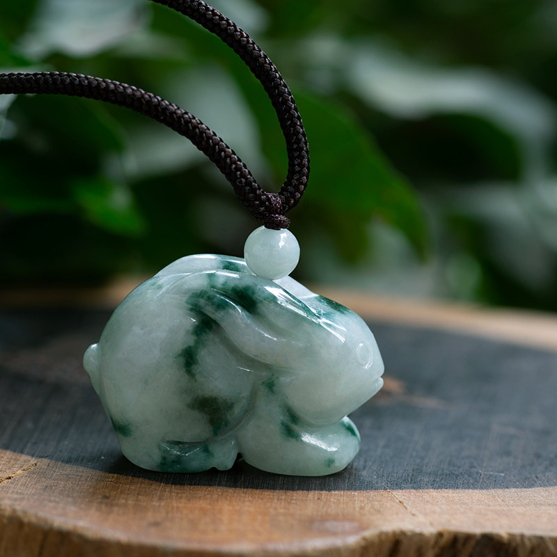 钰达翡翠兔吊坠 生肖兔挂件 立体圆雕小兔吊坠玉石玉兔子89sl