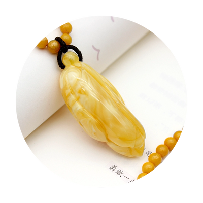 纯天然鸡油黄原石血珀蜜蜡吊坠