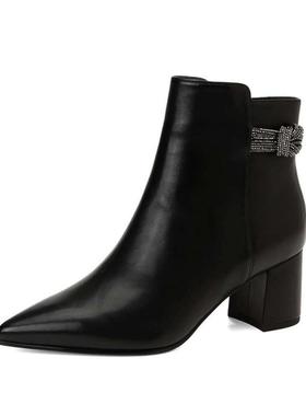 专柜正品Roberta诺贝达女鞋RA07222冬季短靴水钻饰扣粗跟尖头裸靴