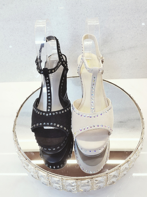 诺贝达坡跟水钻羊绒圆头凉鞋