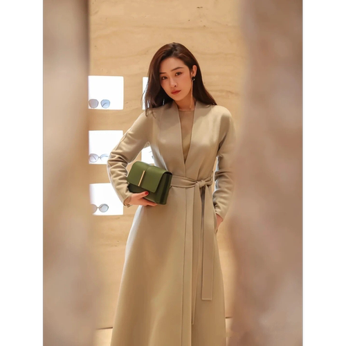 GIADA迦达MUSE2022年早春款V领羊绒长款简洁修身系带双色女士外套