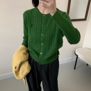 小朵家牛油果绿软糯细麻花毛衣开衫外套女圆领宽松显瘦显白针织衫