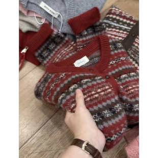 七言家氛围复古红费尔岛提花软糯毛衣开衫外套女冬加厚圆领针织衫