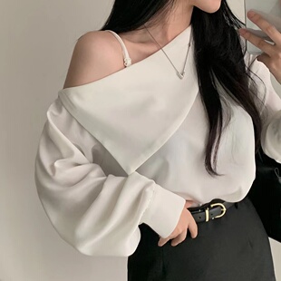 韩国chic秋日法式小众宽松套头设计感大翻领单边露肩灯笼袖衬衫女
