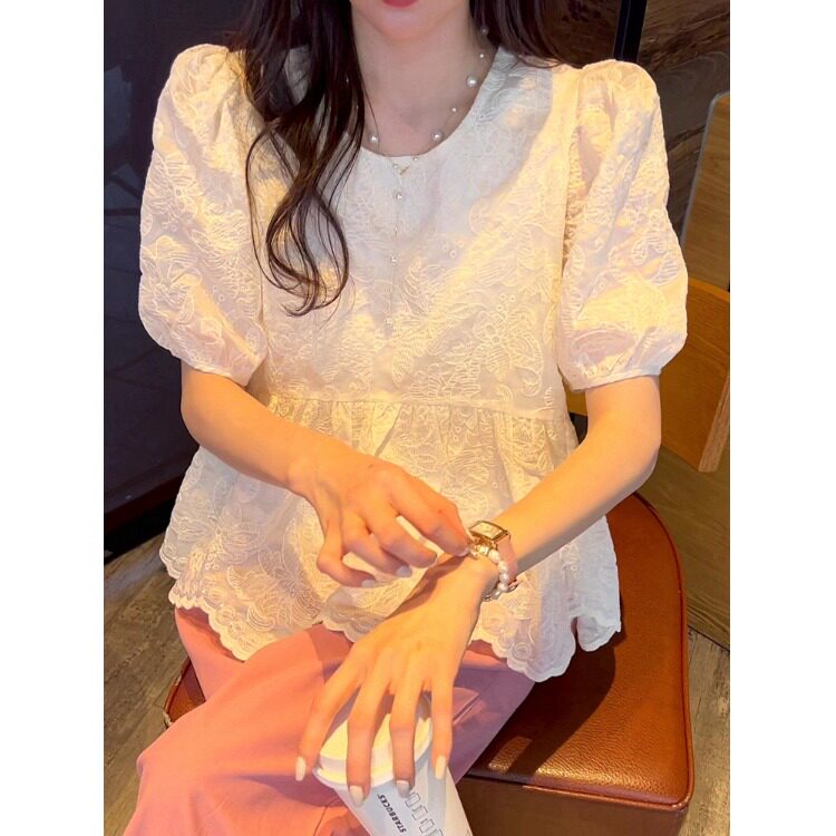 韩国chic夏季新款甜美泡泡袖蕾丝钩花衬衫女套头短袖娃娃衫上衣潮