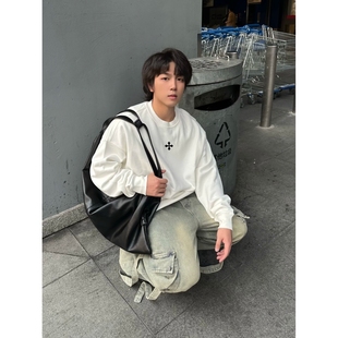 ESSENTLAIS 十字架压胶潮牌高街秋冬 FOGESS2025圆领卫衣男女美式