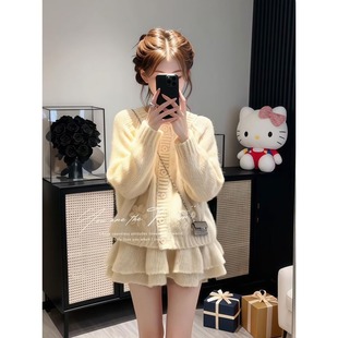 高腰针织衫 毛衣女学生秋冬时尚 外套 重工毛立体花朵温柔风开衫 法式