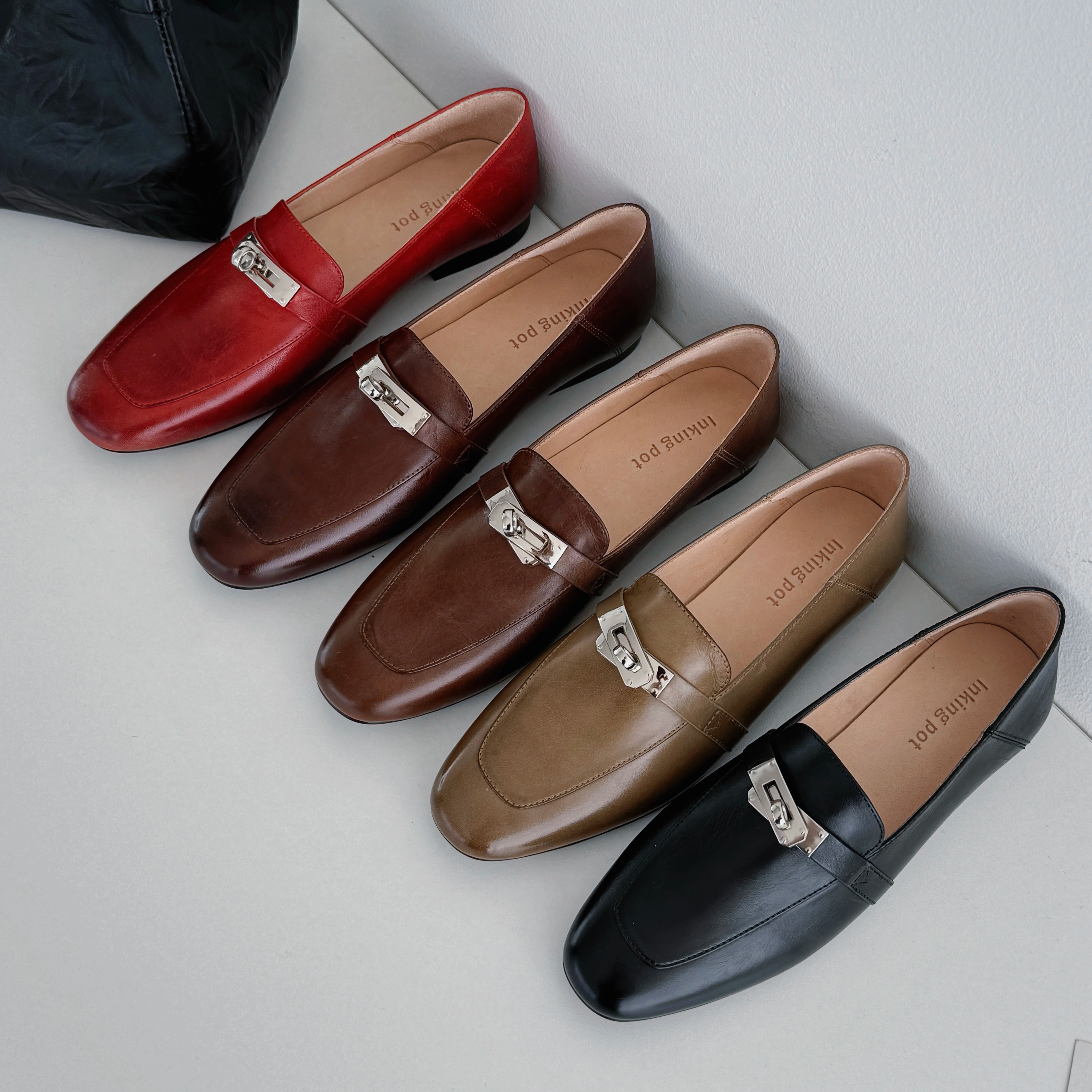 彭姐升级马皮版锁扣舒适两穿单鞋