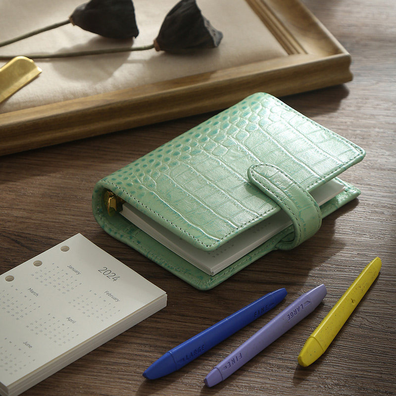 皮阁头层牛皮记事本A8/M5鳄鱼纹