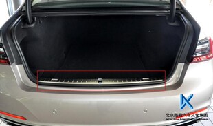 铝合金后备箱槛 加装 不锈钢栏挡板 新7系G12 BMW宝马原厂