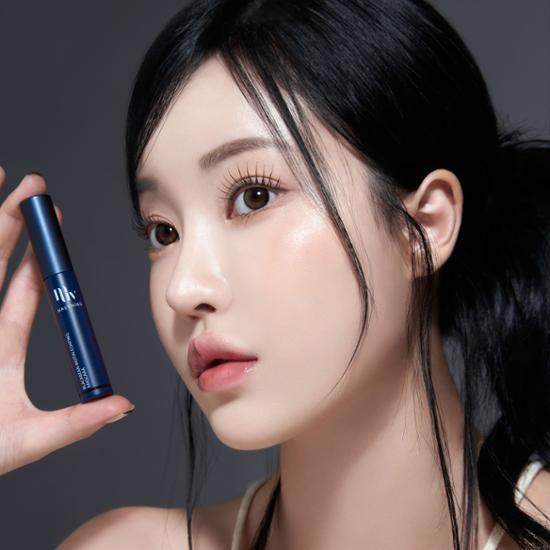 韩国直邮10月新品纤长卷翘睫毛膏