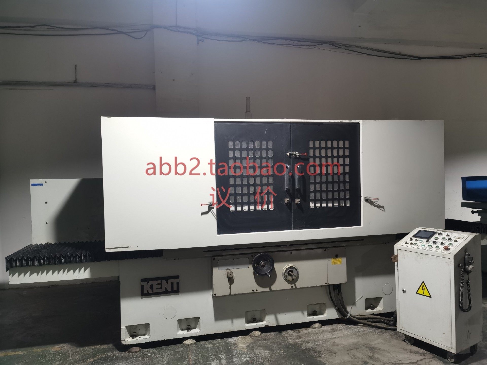 新到精品 建德磨床kgs-615wm1 行程600x1500 三轴自动 三菱伺服进