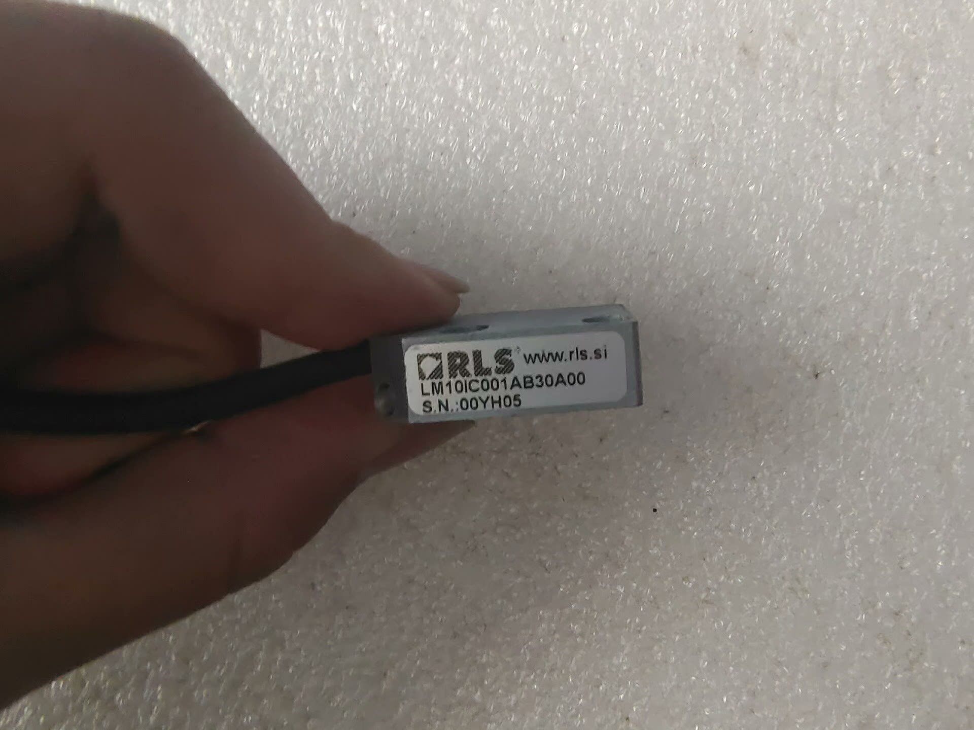 rls雷尼绍磁栅编码器lm10ic001ab30a00