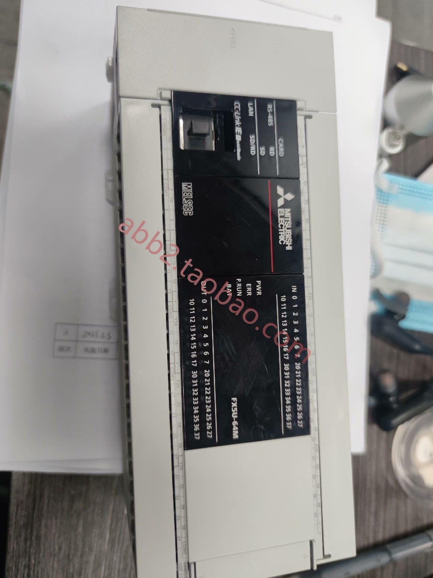 三菱plcfx5u-64mt新未使用