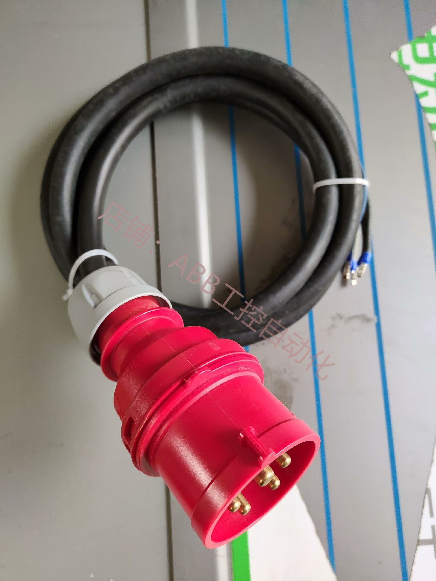 腾势abb 直流九孔充电桩 10kw 电源线一根 用赖 拿着沉甸甸 50一