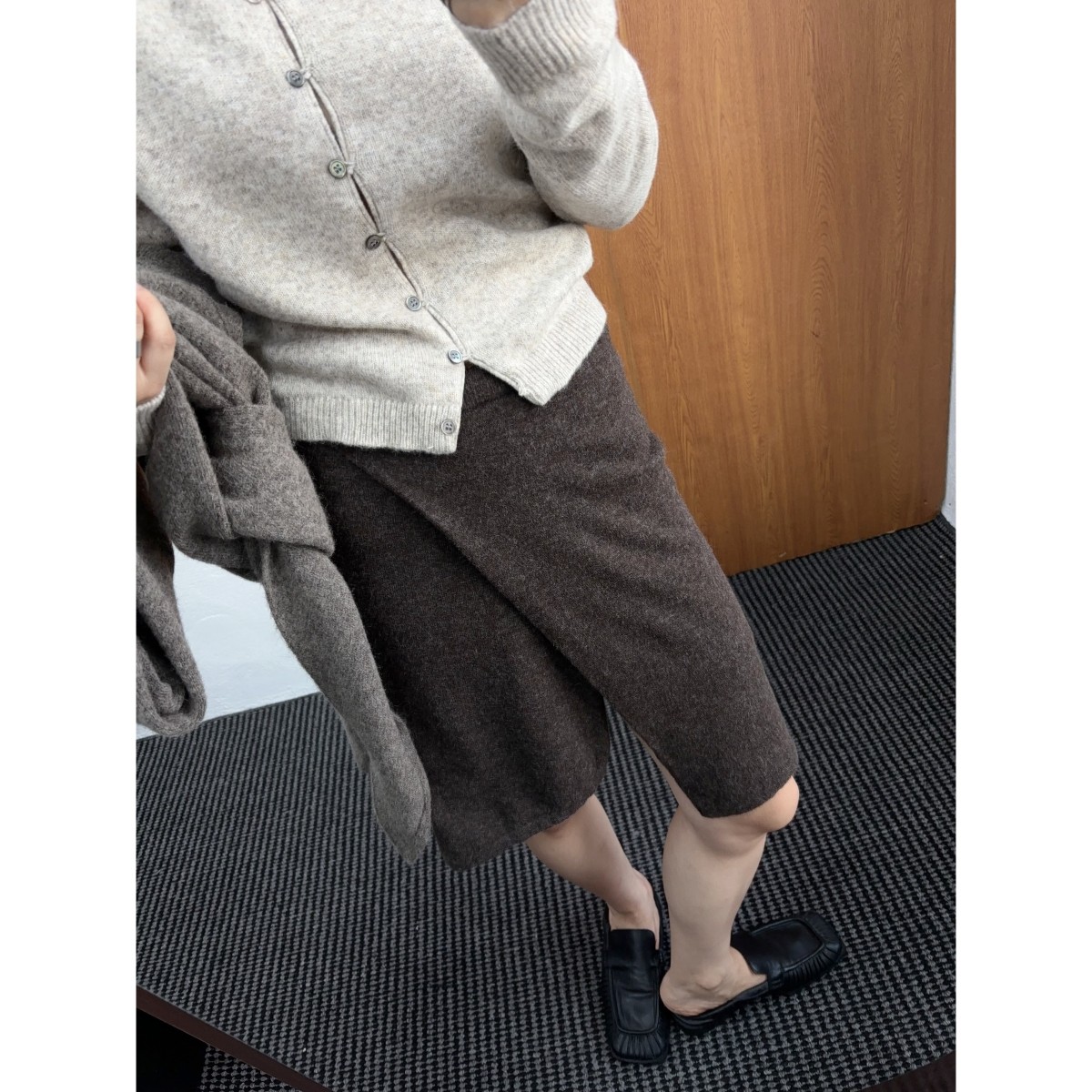 韩国设计师不规则短裙 毛织混纺半身裙女秋冬包臀围A字裙高腰裙裤