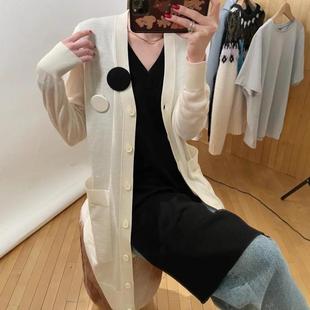 MM6 301596 春夏款 女士V领单排扣假两件针织连衣裙银泰百货精品