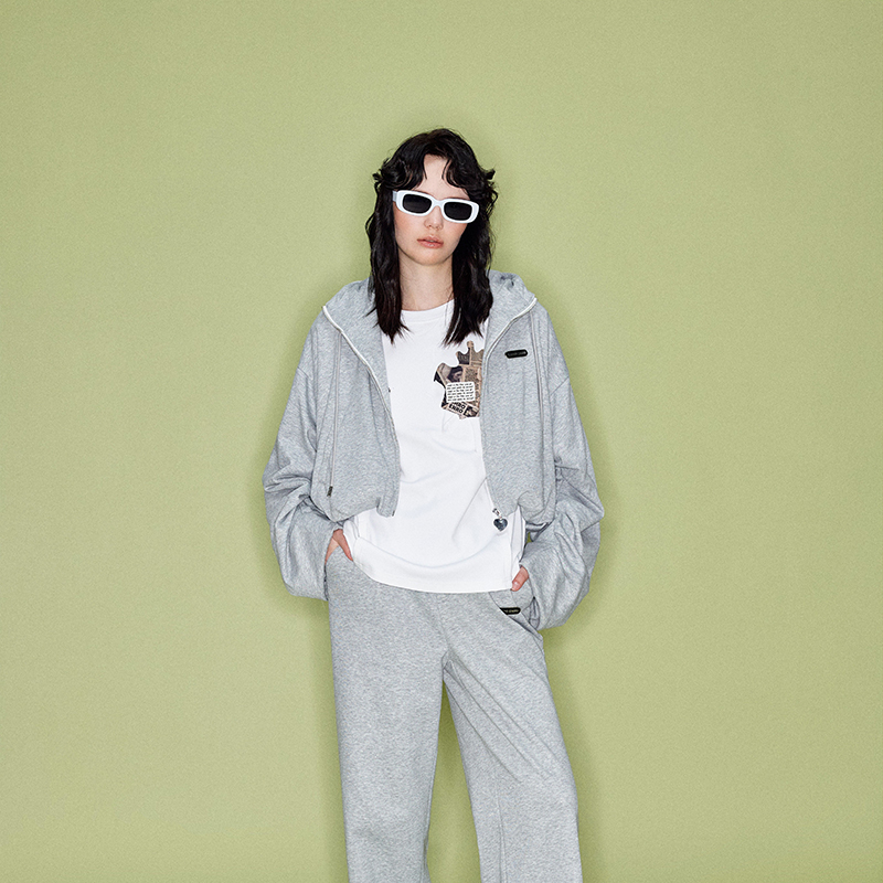 SHROENRO拉链连帽卫衣