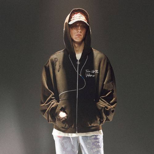 CEEC耳机刺绣破坏印花拉链帽衫