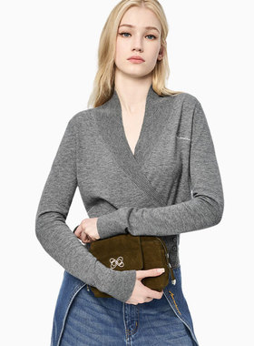 ANN ANDELMAN  秋冬新款女士修身包裹式针织开衫银泰百货 301286