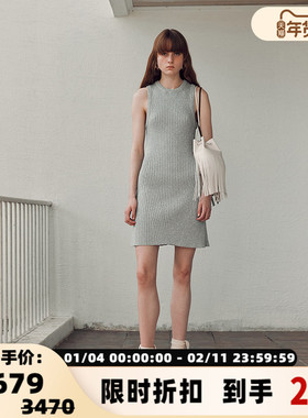 【折扣】RECTO 春季女士银色修身极简无袖日常圆领及膝连衣裙