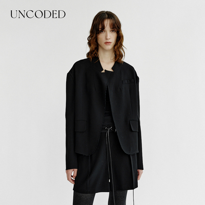UNCODED 秋冬新款女士羊毛混纺西装上衣银泰百货 301590