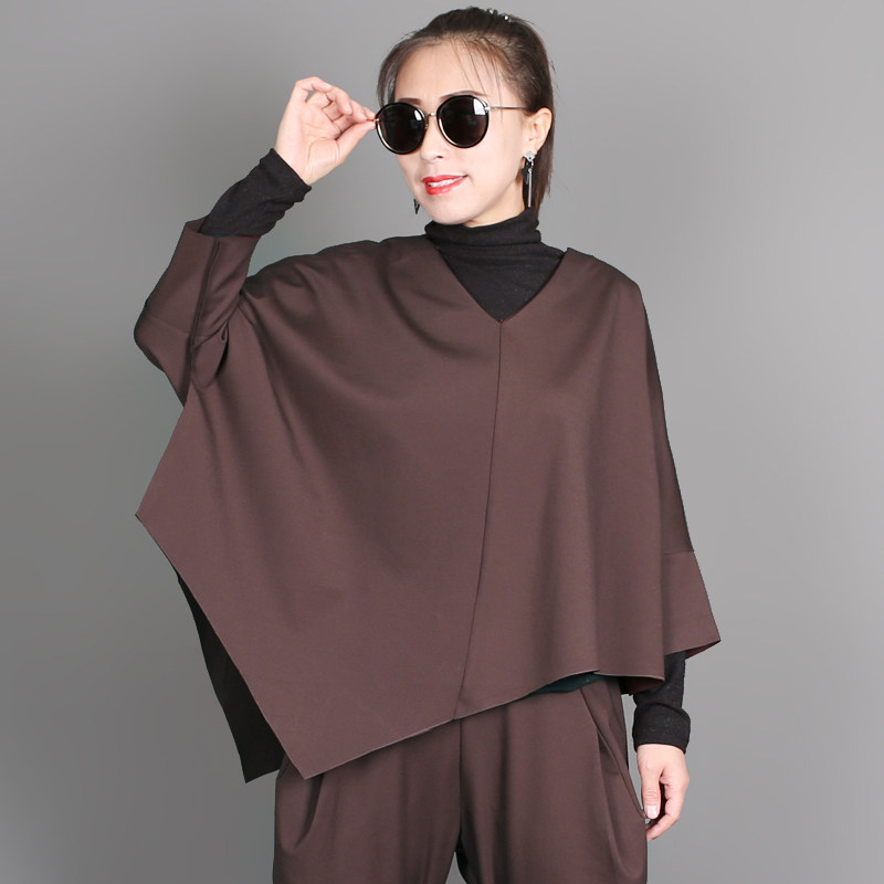 24春秋韩版女士v领蝙蝠七分袖打底外穿棉t恤宽松个性不规则女上衣